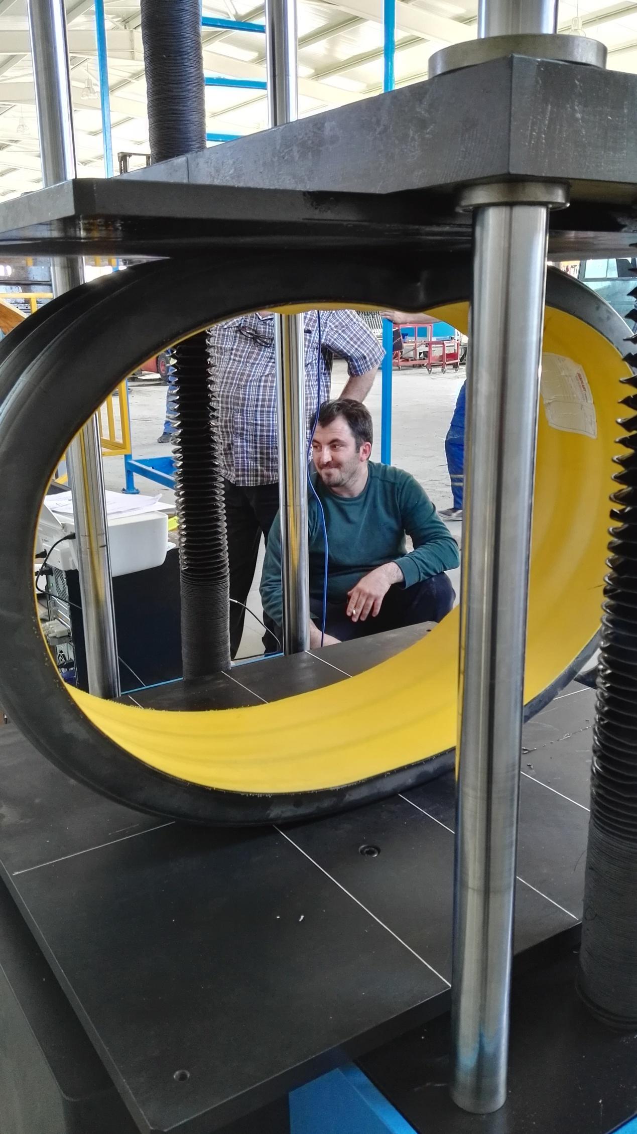 WDW-100E微機控制環(huán)剛度試驗機